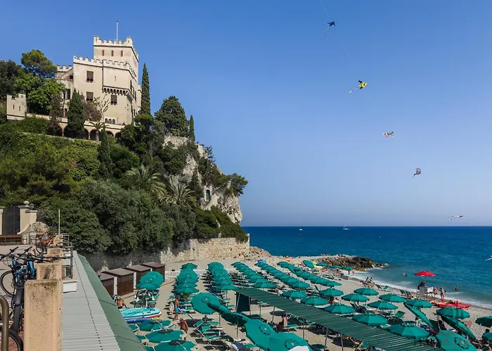 Paradise With Terrace - Free Parking - Smart Tv